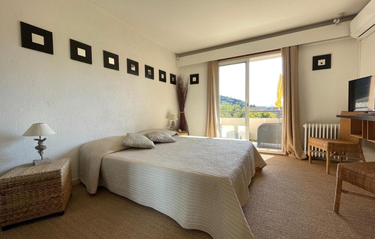 Hotel L'Orangeraie Le Lavandou Buitenkant foto
