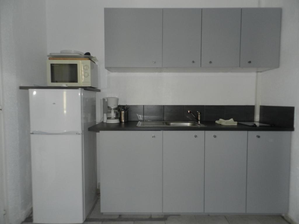 Hotel L'Orangeraie Le Lavandou Kamer foto